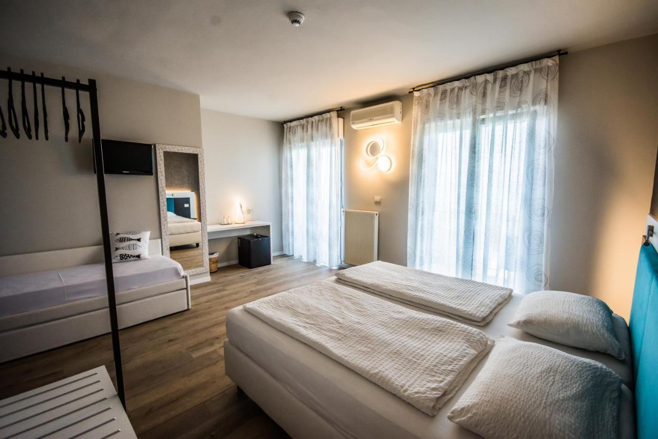 Hotel Eden 토리델베나코 외부 사진
